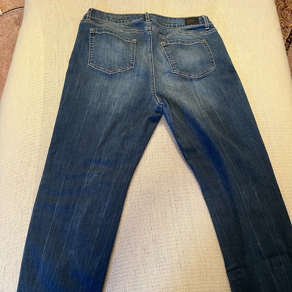 Jones New York Jeans - Picture 4 of 6